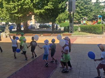 Децата на гости на полицията по случай празника на МВР