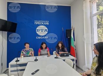 Успешни професионалисти вдъхновяват новото поколение предприемачи в Смолян