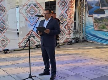 Девин празнува своя празник с вяра в бъдещето и благодарност към миналото