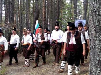 Членовете на Сдружение „Родопски хайдути“ провеждат традиционното тридневно Хайдушко сборище