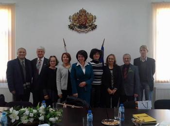 Дълбоките корени и родовата памет още са живи
