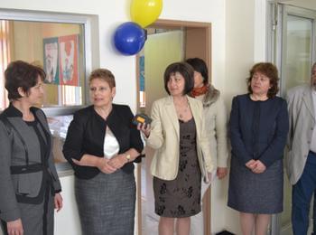Откриха кабинет за детско дентално здраве