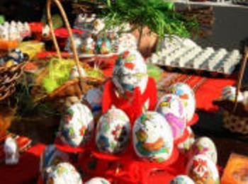 Великденски обичаи по света 