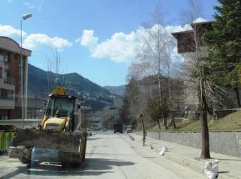 Измиха три от главните улици на Смолян с нас 20 000 литра вода