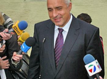 Новата власт с впечатляващ кредит на доверие