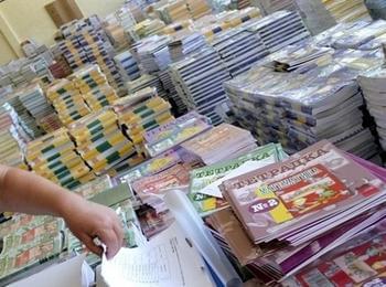 МОН публикува линкове към електронно четимите учебници