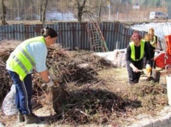Фирмата по чистотата в Смолян „Титан Клинър” се включва активно в кампанията за общоградско пролетно почистване
