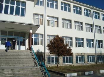 Училищен план – прием за учебната 2017/2018 година в ОУ „Проф. д–р Асен Златаров“ – Смолян