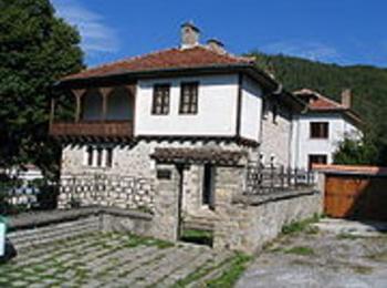 Кръгла маса  по проблемите на здравеопазването в България ще се проведе в рамките на традиционните "Чилови дни-2009"
