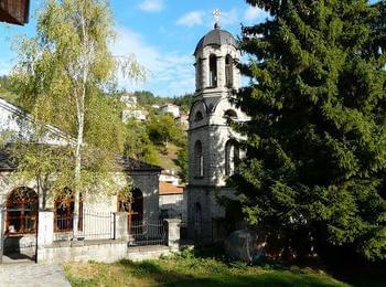 Момчиловци празнува днес