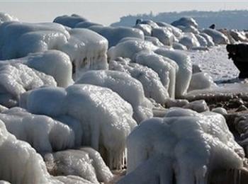 Черно море замръзна