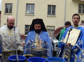    Смолянският храм „Покров Богородичен“ ще празнува в понеделник…