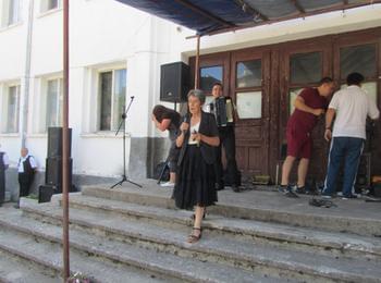  С хилядолетния обичай „Среде лято” , Мугла посрещна традиционния си празник  