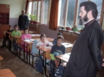 Децата от „Чисти сърца” обявиха акция за Коледа „АНТИ скрънза!”