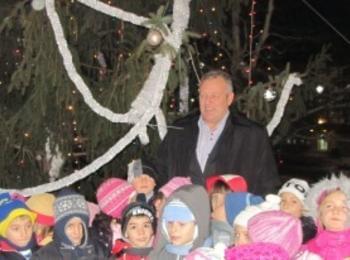 Родители от Сивино благодарят на кмета Мелемов за осигурен транспорт, за да се учат децата им