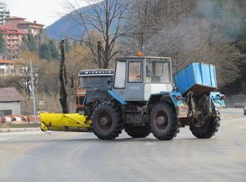 Нормализира се пътната обстановка в Смолянско