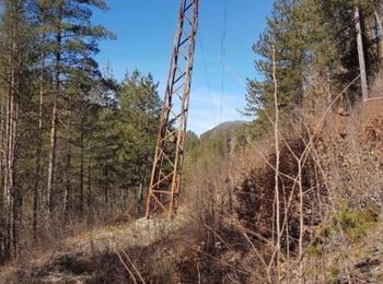 Електроенергийният системен оператор с авариен план заради свлачището 