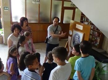  Регионална библиотека с втора кампания "Лятото, децата и библиотеката"