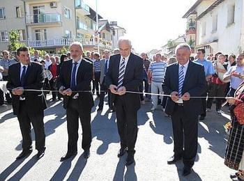 Министър Тотю Младенов: 310 лв. става минималната работна заплата от 2013-а г.