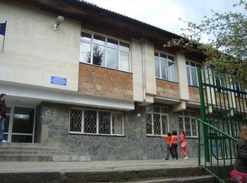            „Звездно състезание между приятели“ се проведе с учениците от иновативното Основно училище „Иван Вазов” - Смолян