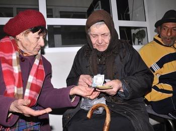 Увеличават пенсиите от 1 юли