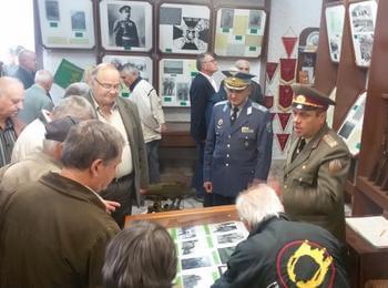  Откриха паметна плоча на алпиниста Христо Проданов в поделението в Смолян