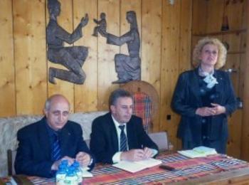 Полицейски инспектори се отчитат пред гражданите
