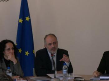Екипи от представители на 10 институции ще работят заедно за децата в риск или жертви на насилие
