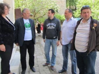 Да се включим в кампанията за пролетно почистване, призова кметът на Смолян 