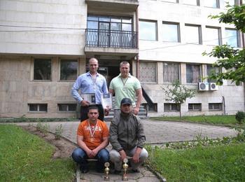 Второ и трето място завоюваха двата отбора на ОД МВР на състезание по полицейска лична защита