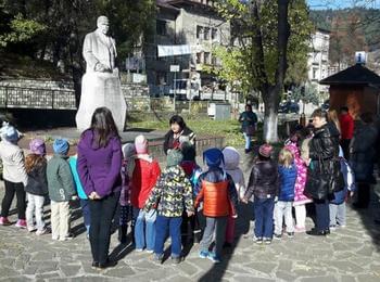  ДЕН НА НАРОДНИТЕ БУДИТЕЛИ В ЧЕПЕЛАРЕ