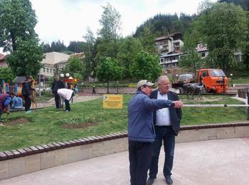 Започват ремонтни дейности на Стария център, 20 хиляди летни цветя ще разкрасяват Смолян 