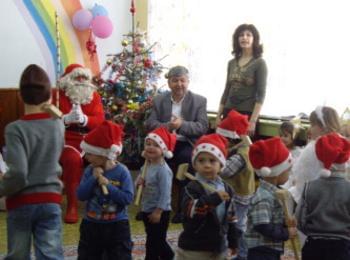 Продължават празничните прояви свързани с Коледа и Нова година в Чепеларе