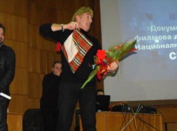 Легендарният солист на “Юрая Хийп” Джон Лоутън ще снима документален филм за Чепеларе