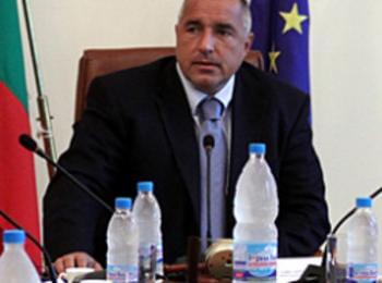 Колко получават "вещичките" на Станишев