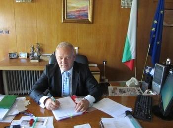 Поздравление от кмета на Смолян Николай Мелемов