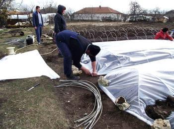 Половината от жителите на тютюнопроизводителни родопски села работят в чужбина
