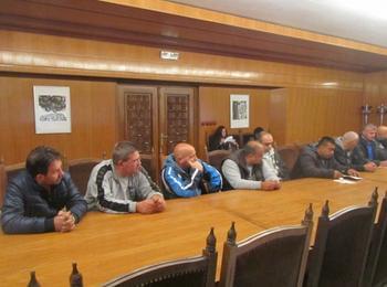 Общинското ръководство предлага новия данък за таксиметров превоз на пътници да е минималният – 300 лв.