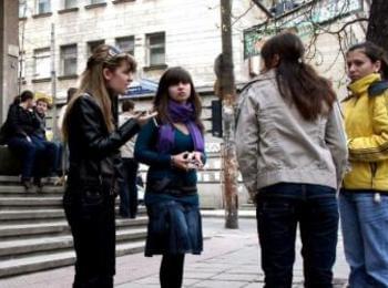 4800 вещества в цигарите тровят пушача и околните