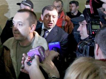 Алексей остава в ареста, съдът пуска петима